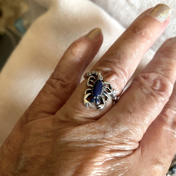 Ring - Picture 1 of 3
